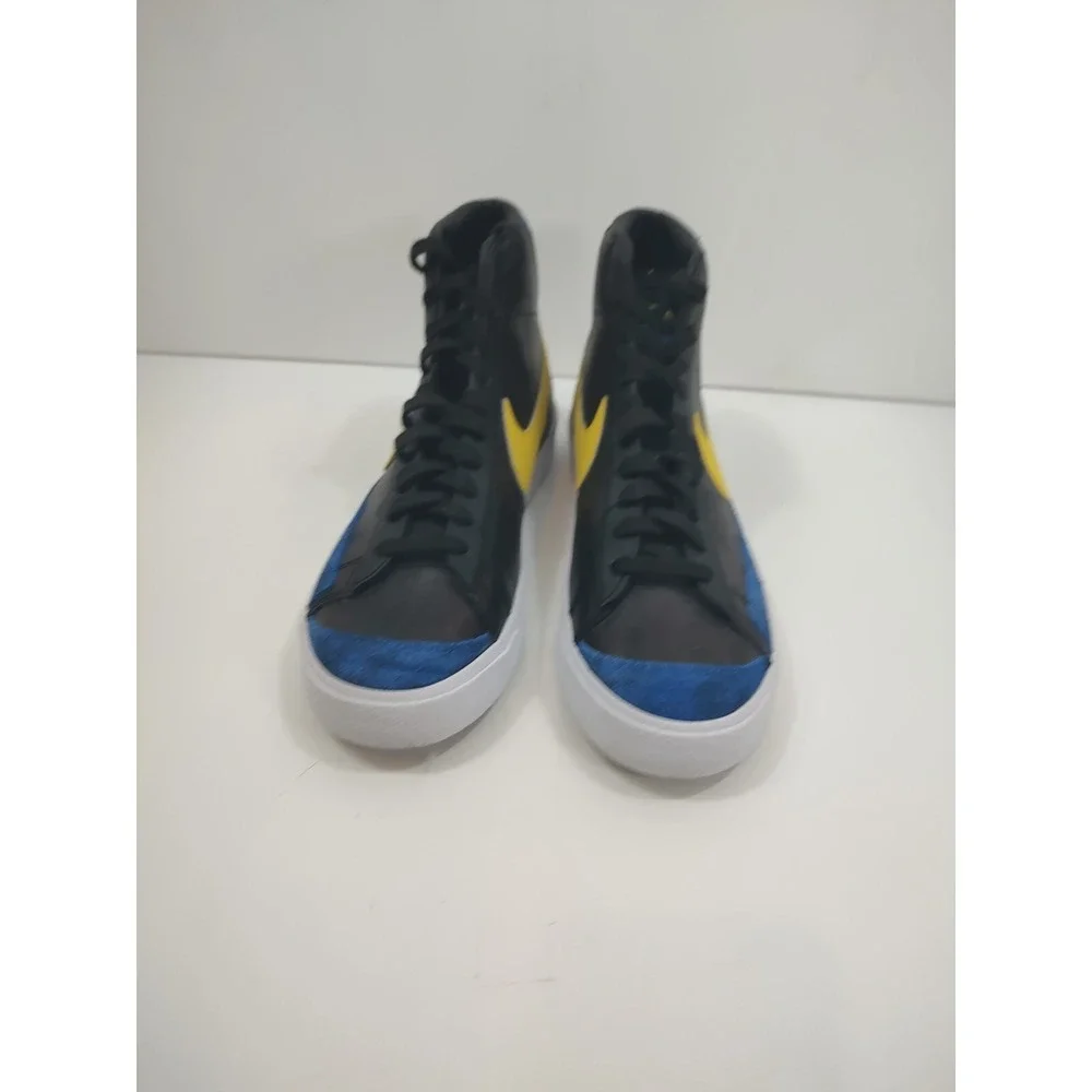 NIKE BLAZER MID Peace Love and Basketball Athletic Shoes NIKE BLAZER Men's Sz 10